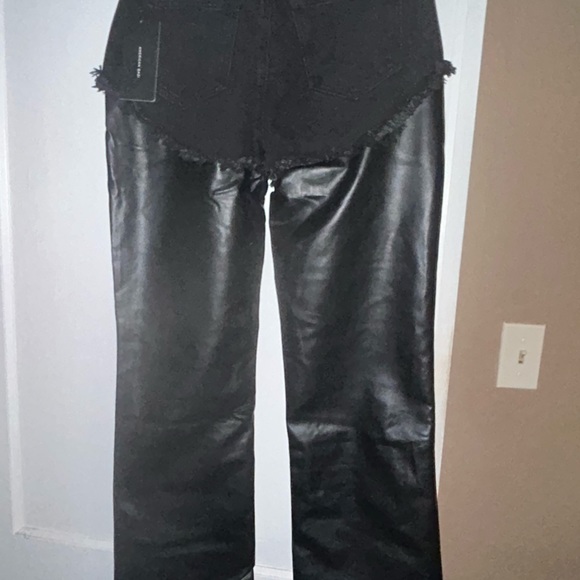 Petite Just In Time Faux Leather Pant 30 - Black - Picture 3 of 3